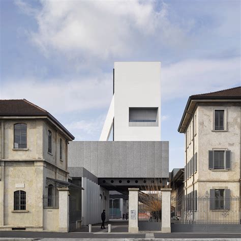 torre prada riszzi|OMA adds white concrete gallery tower to Fondazione Prada in .